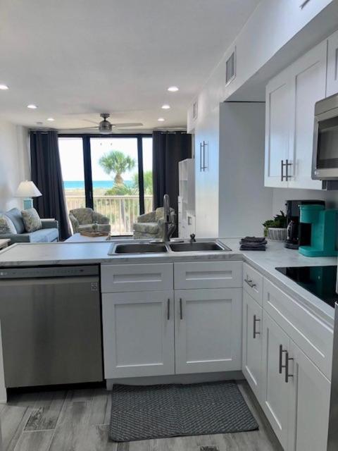 Treasure Island Beach Club 727-360-7096 圣徒皮特海滩 外观 照片